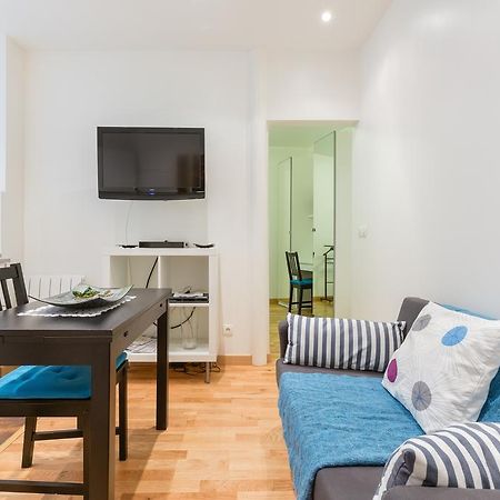 Appartement Petits Champs II Париж Стая снимка
